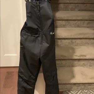 Boys bib snow pants size XL